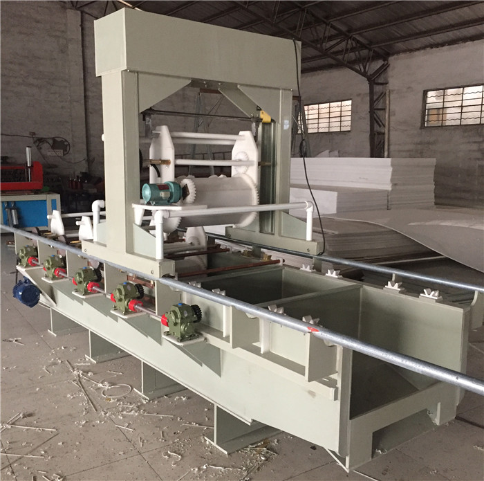 手動半自動生產(chǎn)線